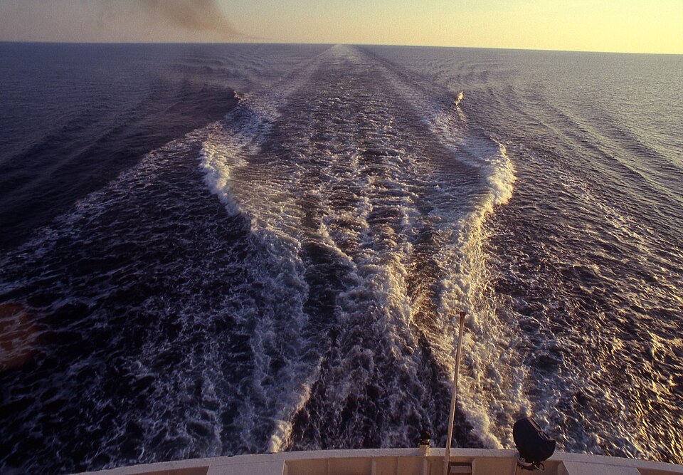 File:Rostock Tallinn ferry 2003 4.jpg